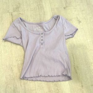 Cute purple cropped Tee!